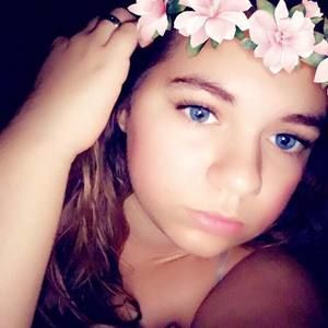 Meet your Posher, Brittney